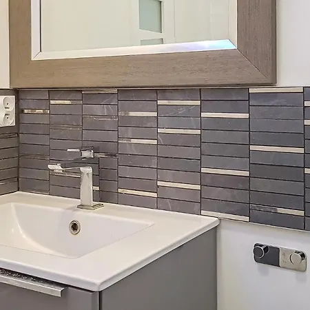Cozy Home In Nowe Warpno With Wifi