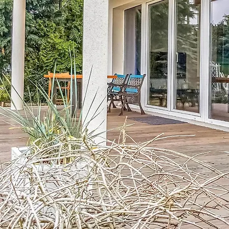 Beautiful In With Wifi * נובה וארפנו